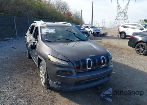 2015 Jeep Cherokee Latitude из США, поврежденный, VIN 1C4PJMCS9FW551307